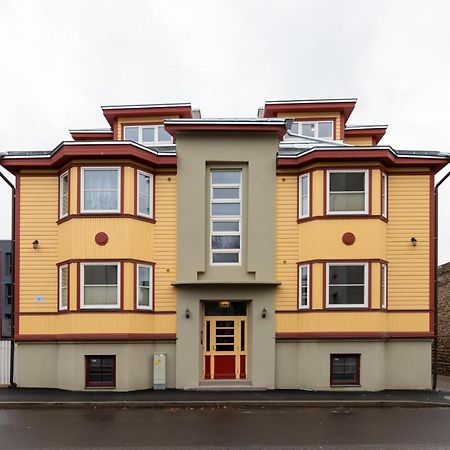 Charming 1Br In Superb Location, Free Parking & Wi-Fi Apartment Tallinn Luaran gambar